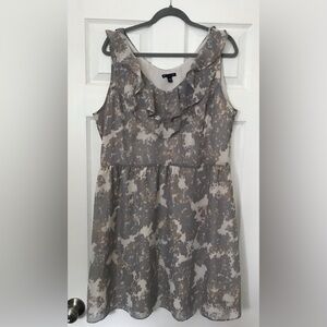 Gap ruffle dress
